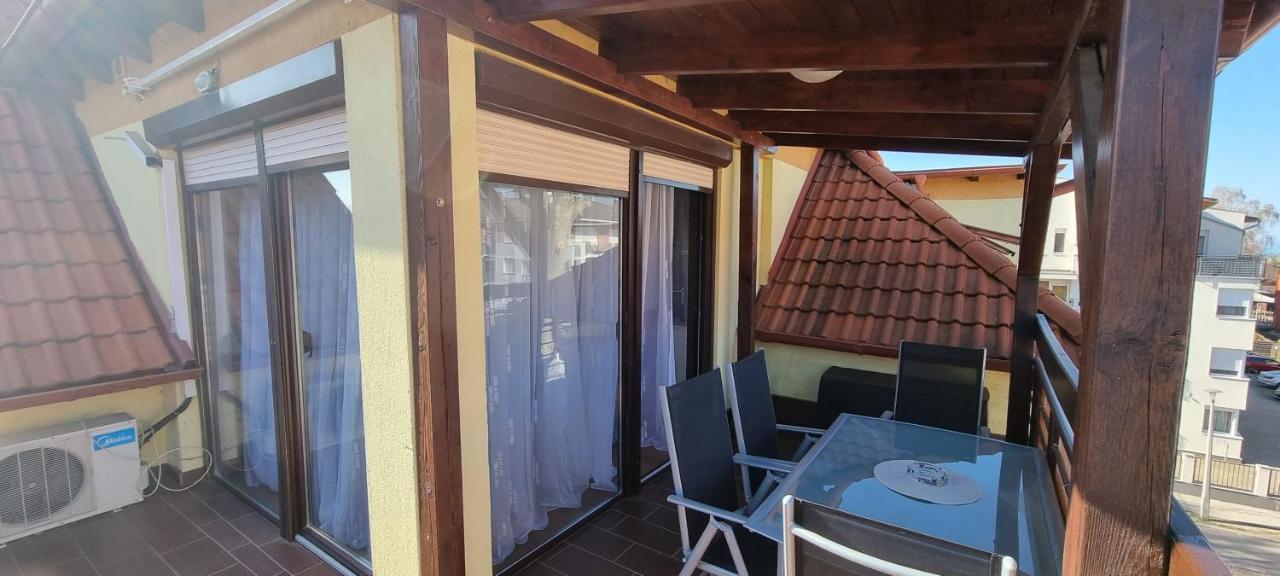 Apartman For 4 Siofok Bagian luar foto