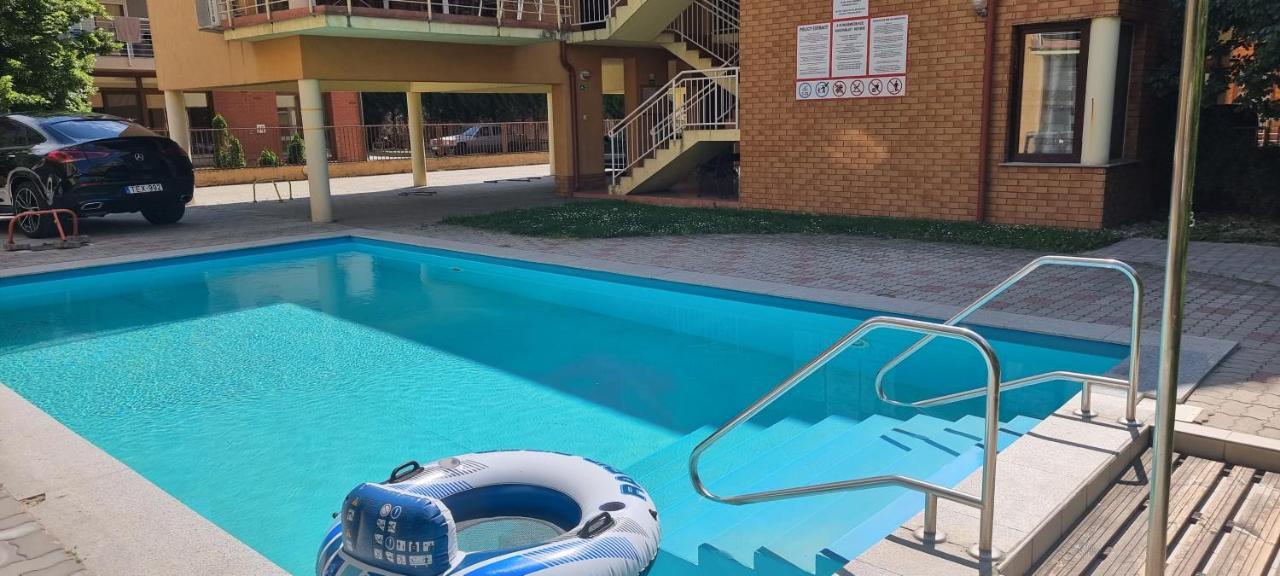 Apartman For 4 Siofok Bagian luar foto